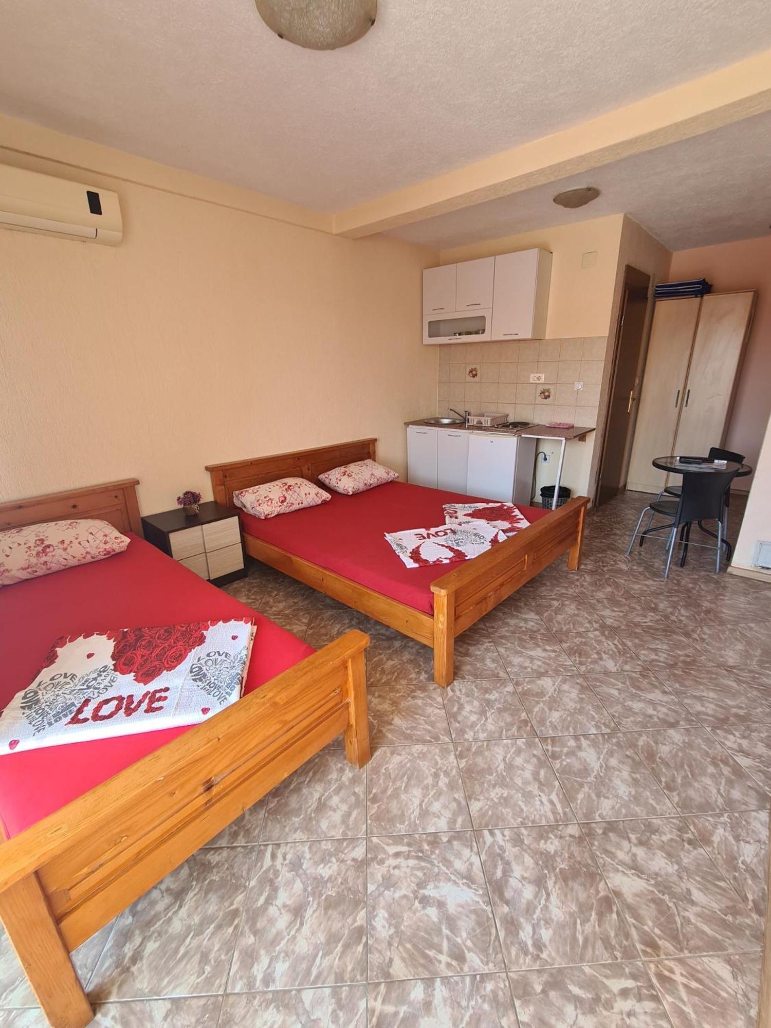 Apartments Bulatovic Bar Quarto foto