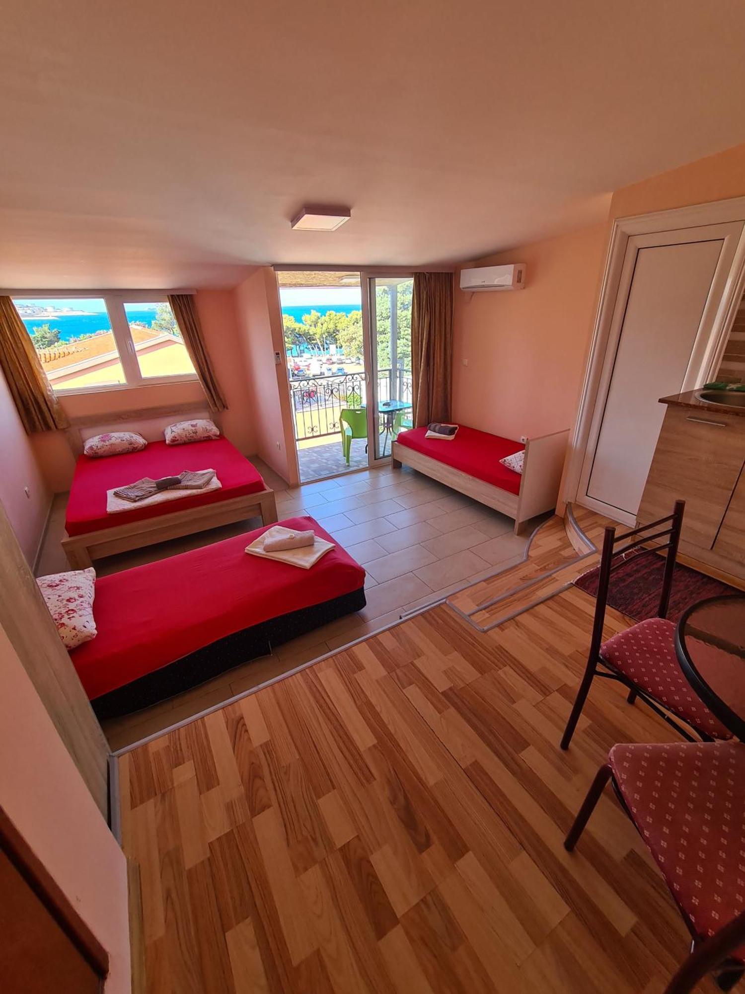 Apartments Bulatovic Bar Quarto foto