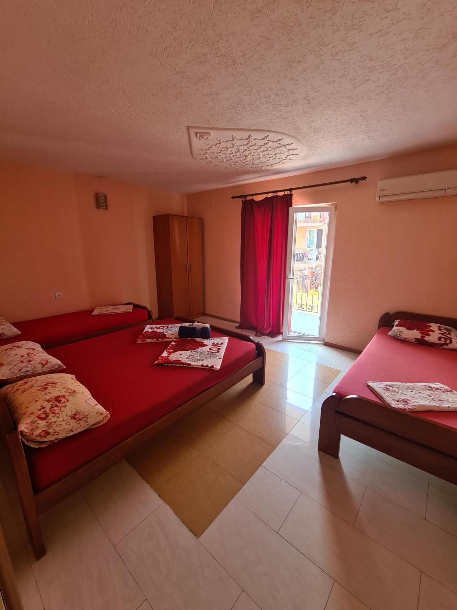 Apartments Bulatovic Bar Quarto foto